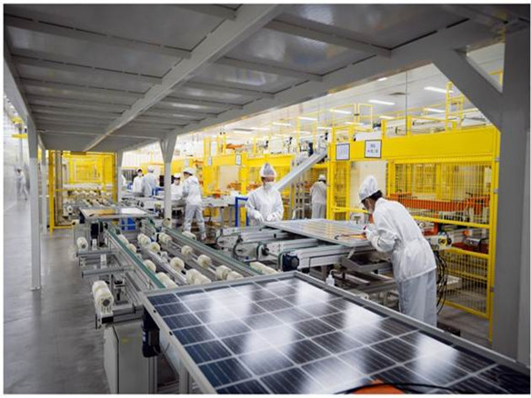 組件公司陽(yáng)光二車(chē)間返修班組獲錦州市濱海新區(qū)三八紅旗集體